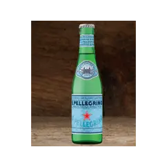 San Pellegrino 25 cl 24 stk plastks. - Vand - med og uden brus
